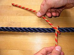 Stopperstek an einem Seil, 1. Schritt